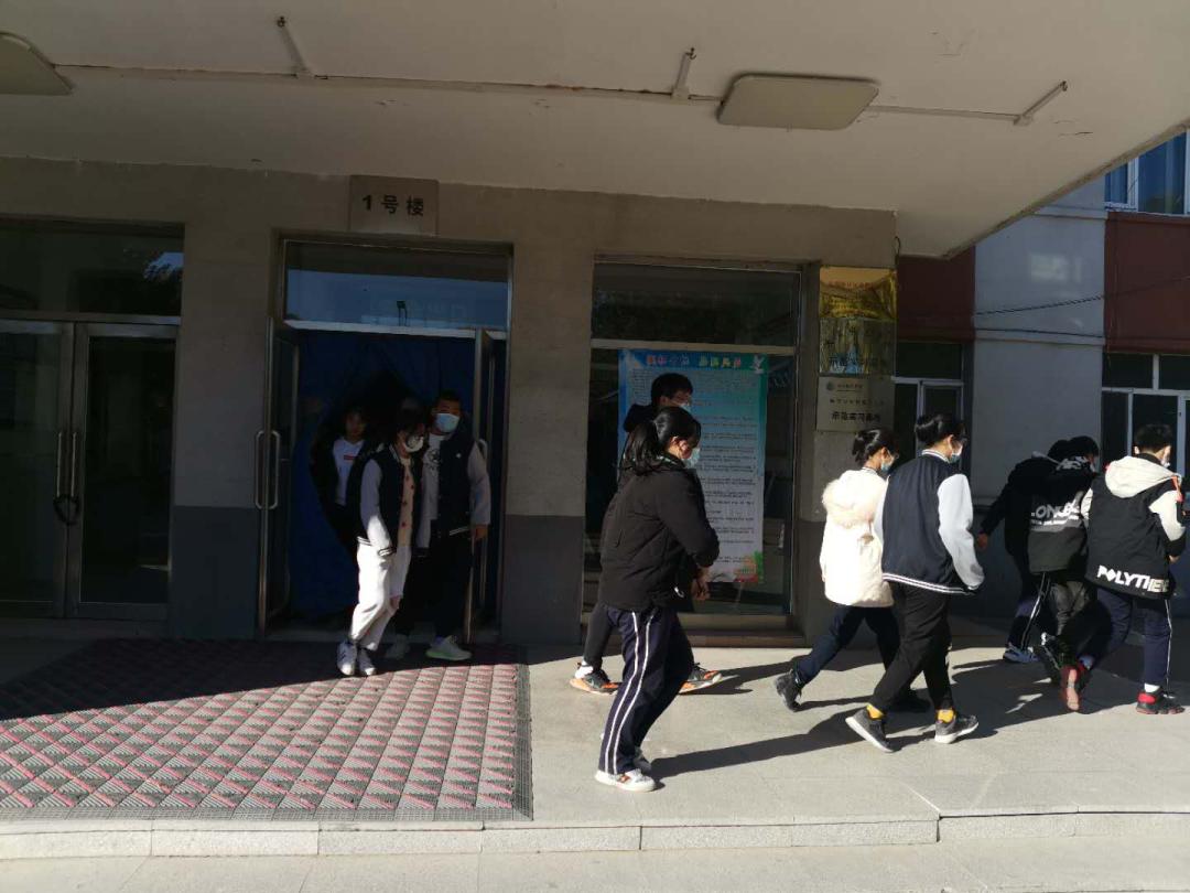 安全守护全力以赴,安全守护防溺水