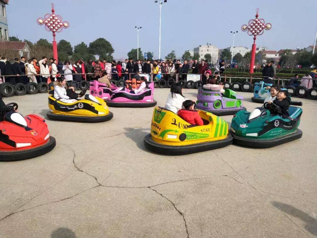 上海花桥街拍,武穴花桥街拍