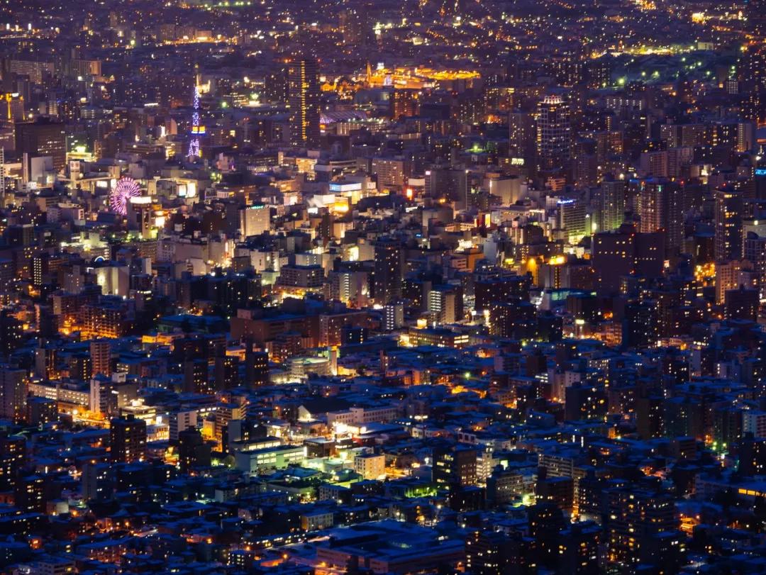 一条让你经历四季的旅游线路,一条绝美自驾游路线图