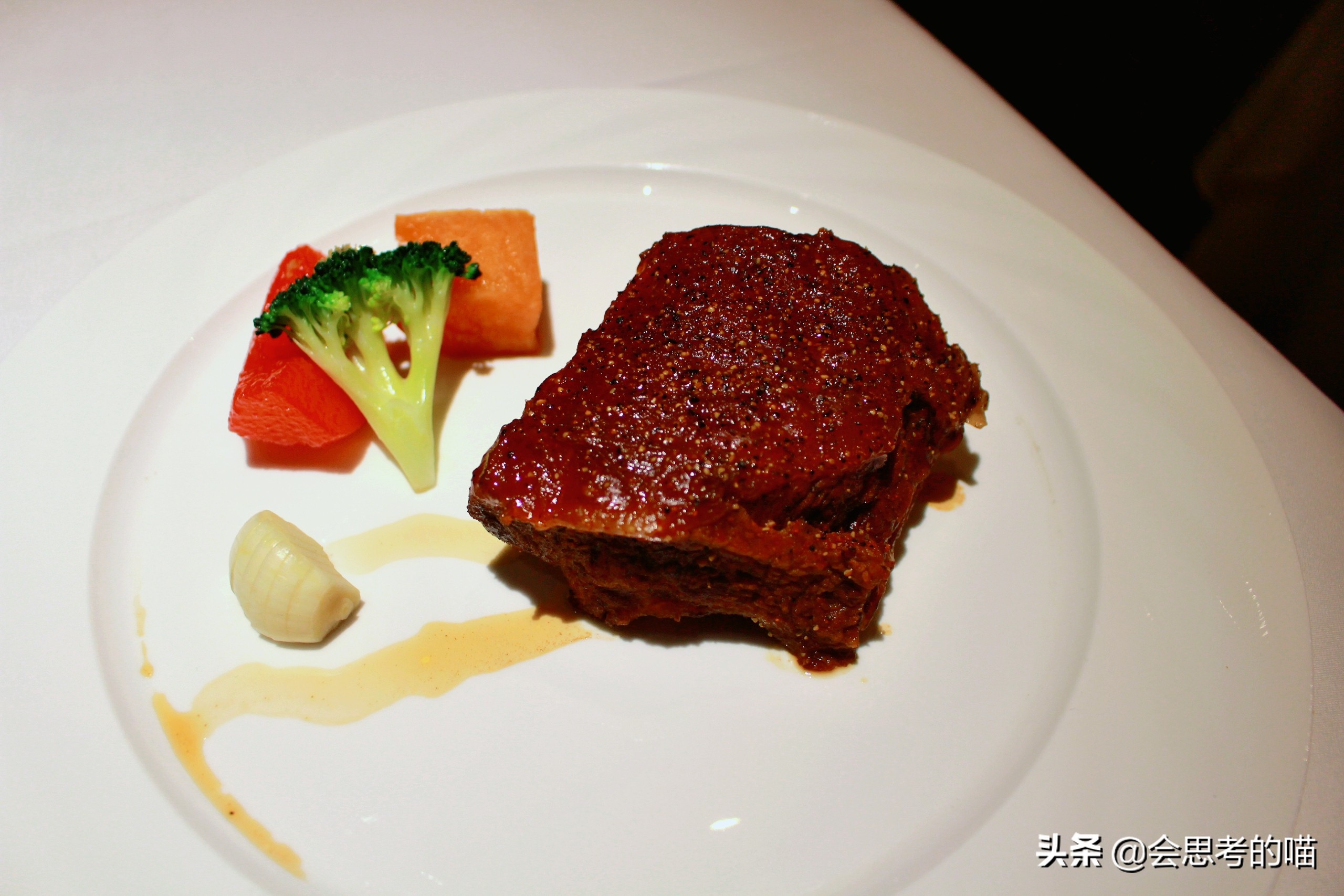 王品牛排沉浸式,王品牛排台塑牛排制作