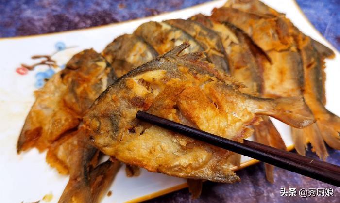 秋天碰到此鱼,我从不还价,一次准买5斤,营养极高,煎着吃最香