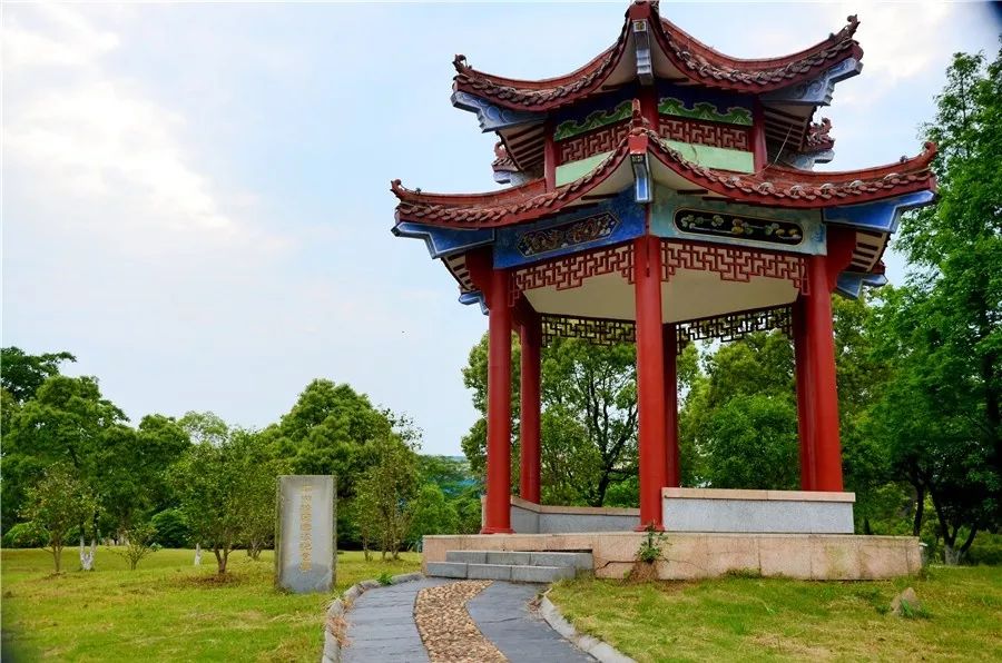 厉害了我的大学!100张图告诉你,有一种青春叫瑶湖高校!