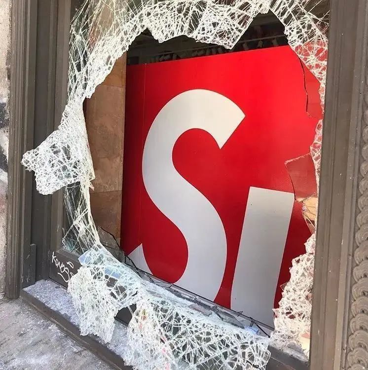 supreme最新一期,supreme2020第8周