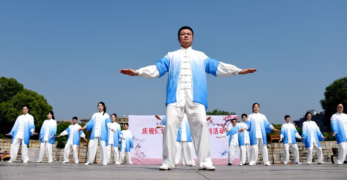 血压一次降多少算是极速降压,血压降得太猛导致脑梗