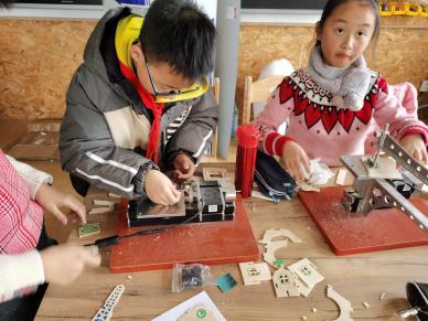 科学工作室里的“问题银行”