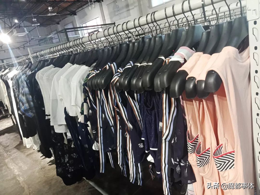 lily秋冬装打折,lily时装特卖