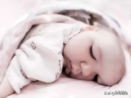 宝宝不爱吃辅食解决方法,宝宝不爱吃辅食该怎么引导