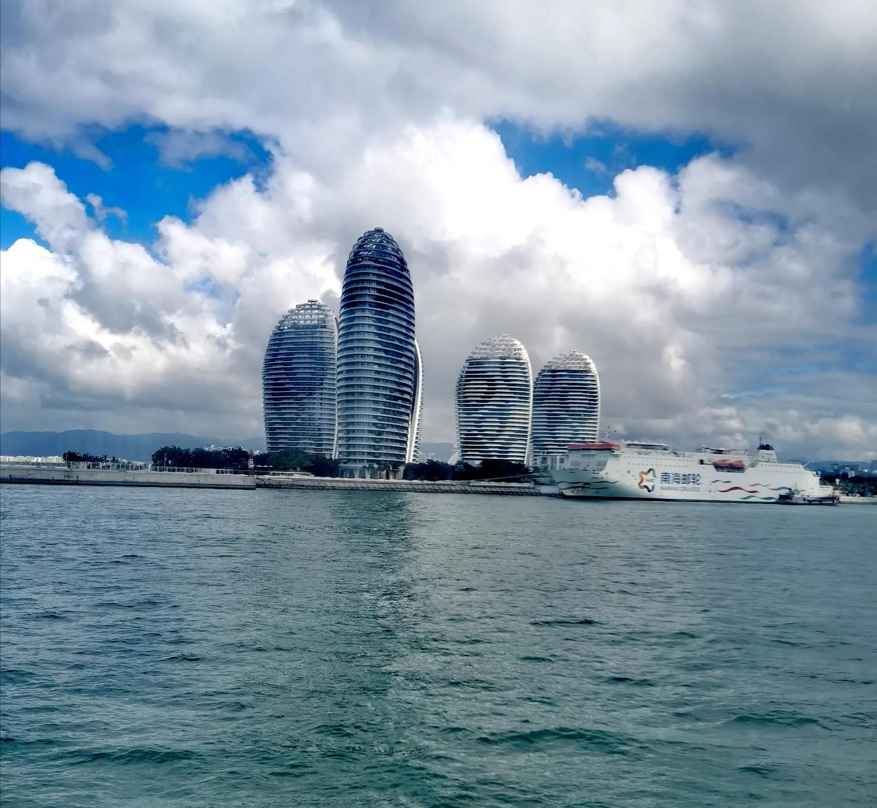 三亚各大海湾介绍,三亚各个湾的沙滩