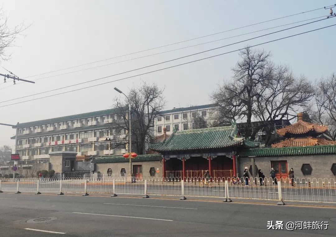 鍖椾含鏇剧粡鐨勫疀骞冲幙,鑰佸寳浜疀骞冲幙琛欏湪鍝噷