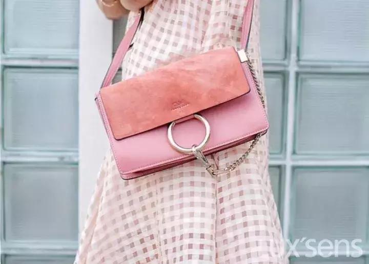 浅色的大牌包包,夏季包包推荐小众高级感