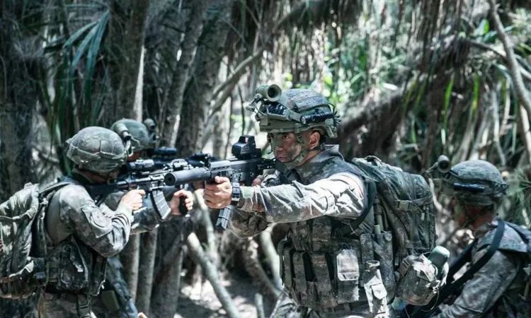 美军和解放军单兵装备比较,解放军和美军的装备对比