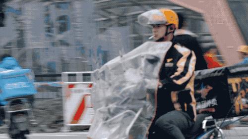 外国人羡慕中国治安有多好,为什么外国人羡慕中国男人