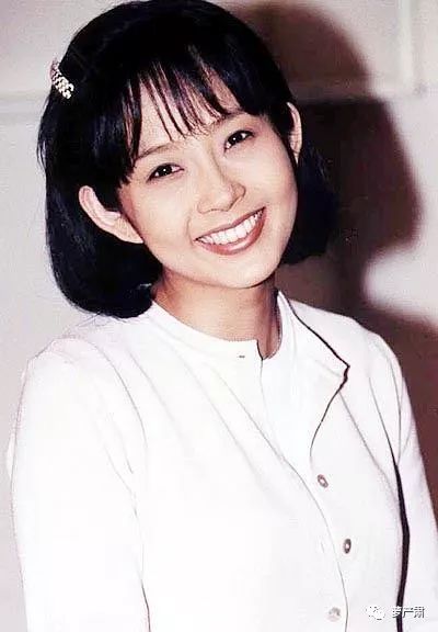 她无法代替小说结局,她无法代替是什么意思