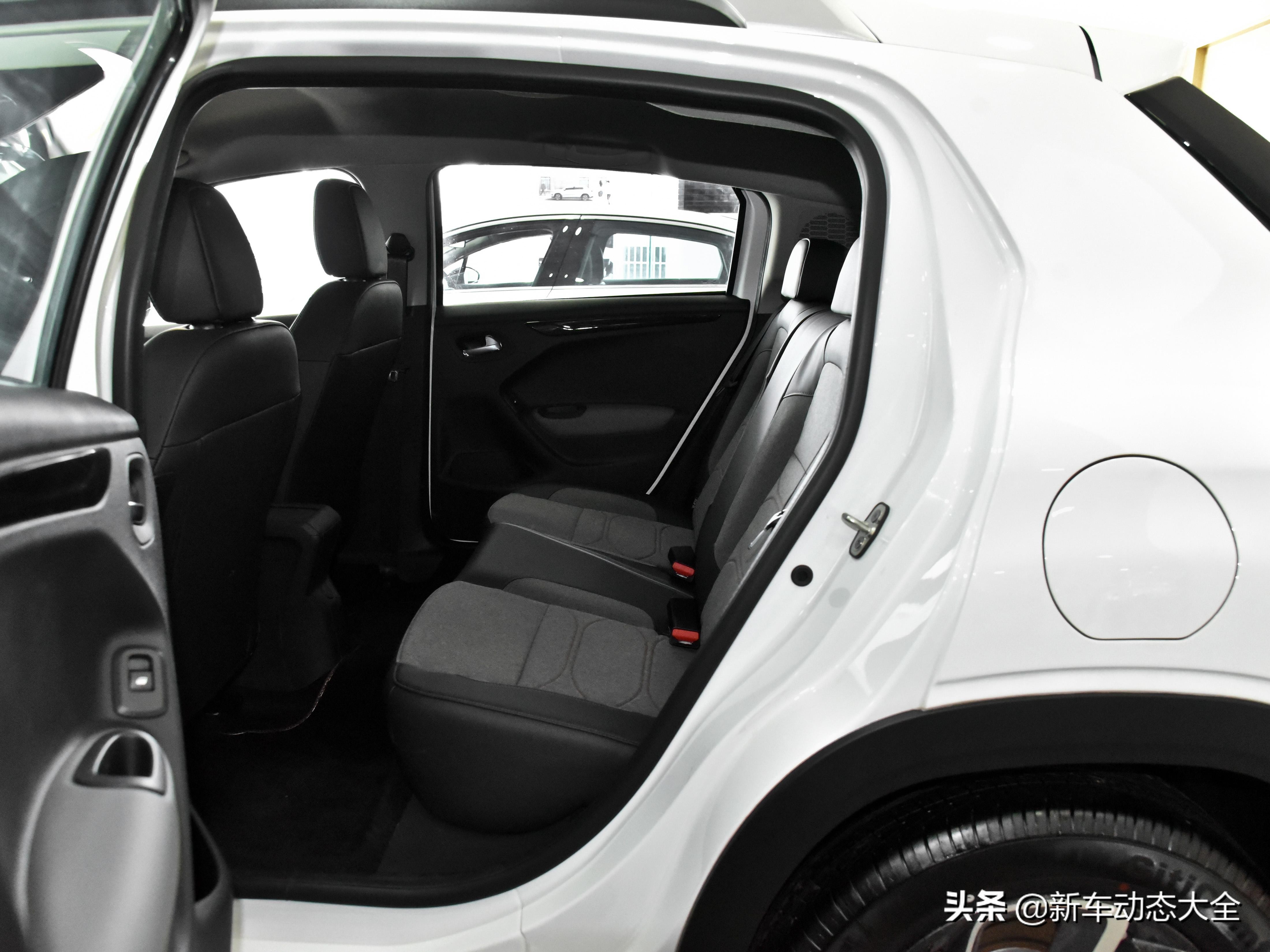 新款雪铁龙c3-xr评测,2018款雪铁龙c3-xr值得买吗