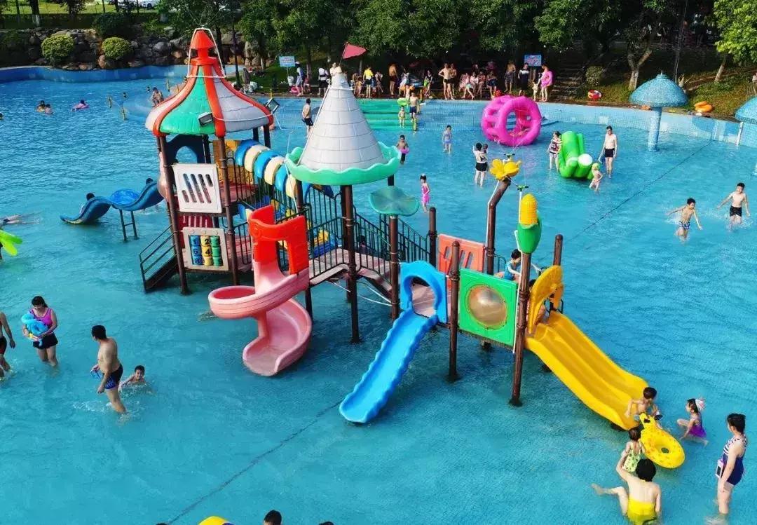 水上乐园天然泳池,水上乐园游泳玩水