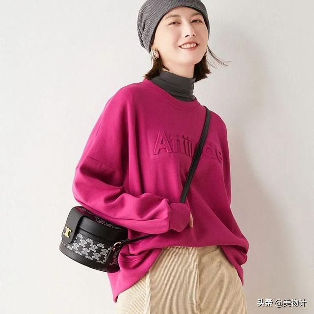 早秋洋气卫衣,适合深秋的卫衣