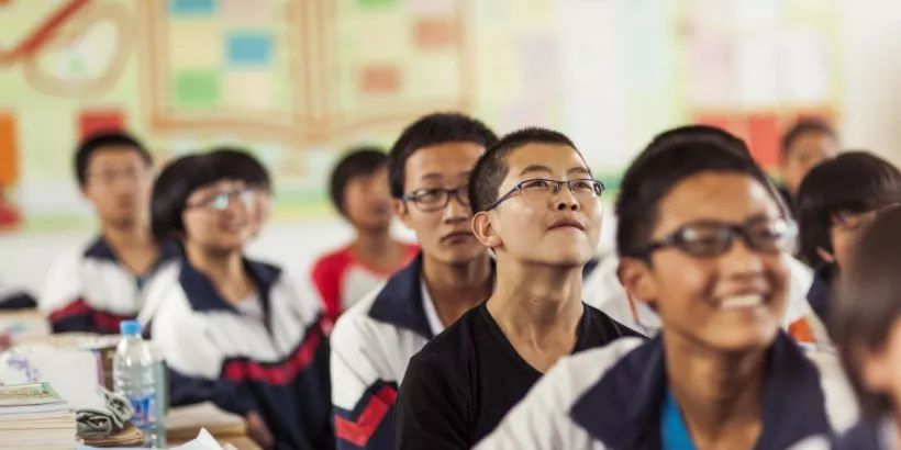 儿童近视控制哪种效果好,近视可以配离焦镜片吗