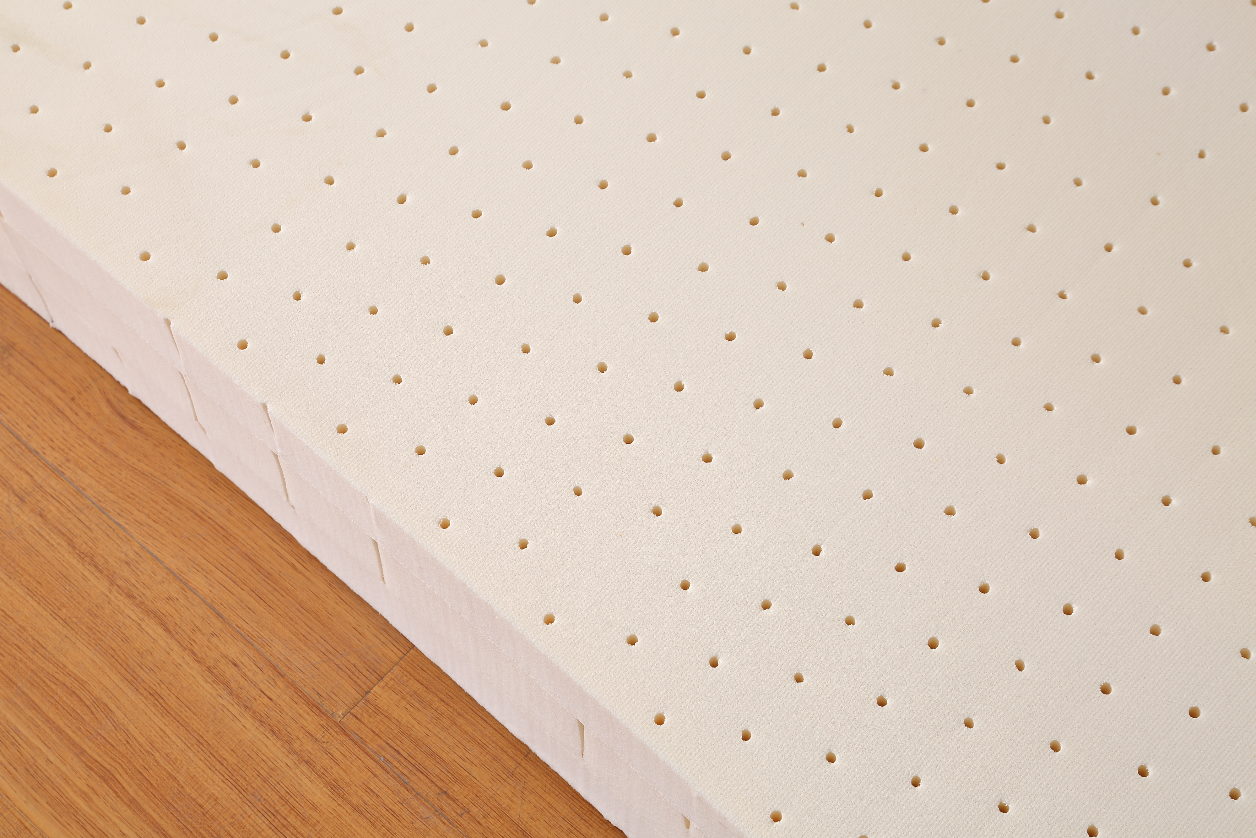 乳胶床垫过敏会引起咳嗽吗,乳胶床垫导致皮肤过敏是什么情况