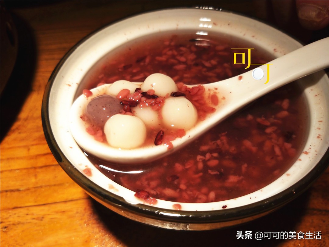 可可春节广西之旅:桂小厨里吃桂菜,4个人284元,最爱柠檬鸭