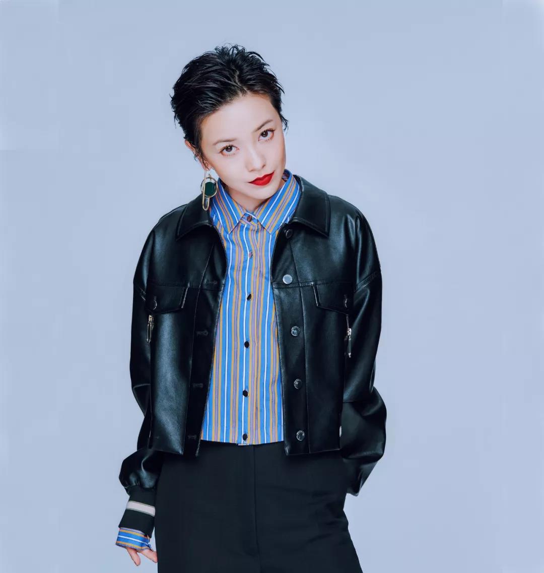 上海草莓基地挖草莓苗,超级草莓上海