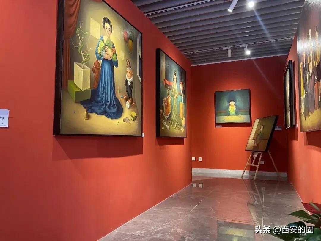 璧拌繘鑹烘湳涔﹀簵,璧拌繎鑹烘湳涔︾睄