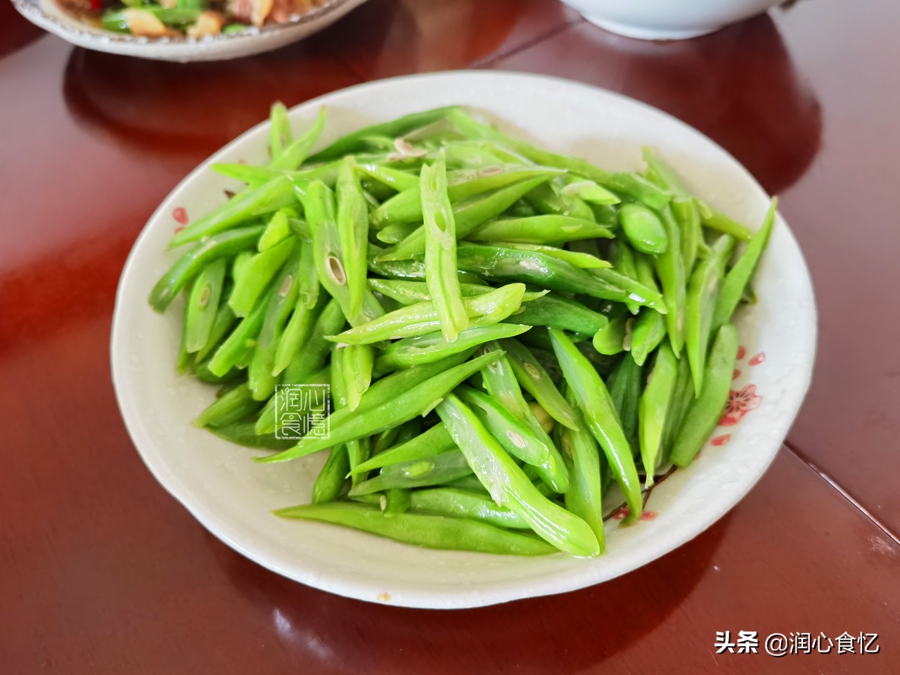 女儿10岁生日做哪些菜比较适合,女儿九岁生日在家做什么菜