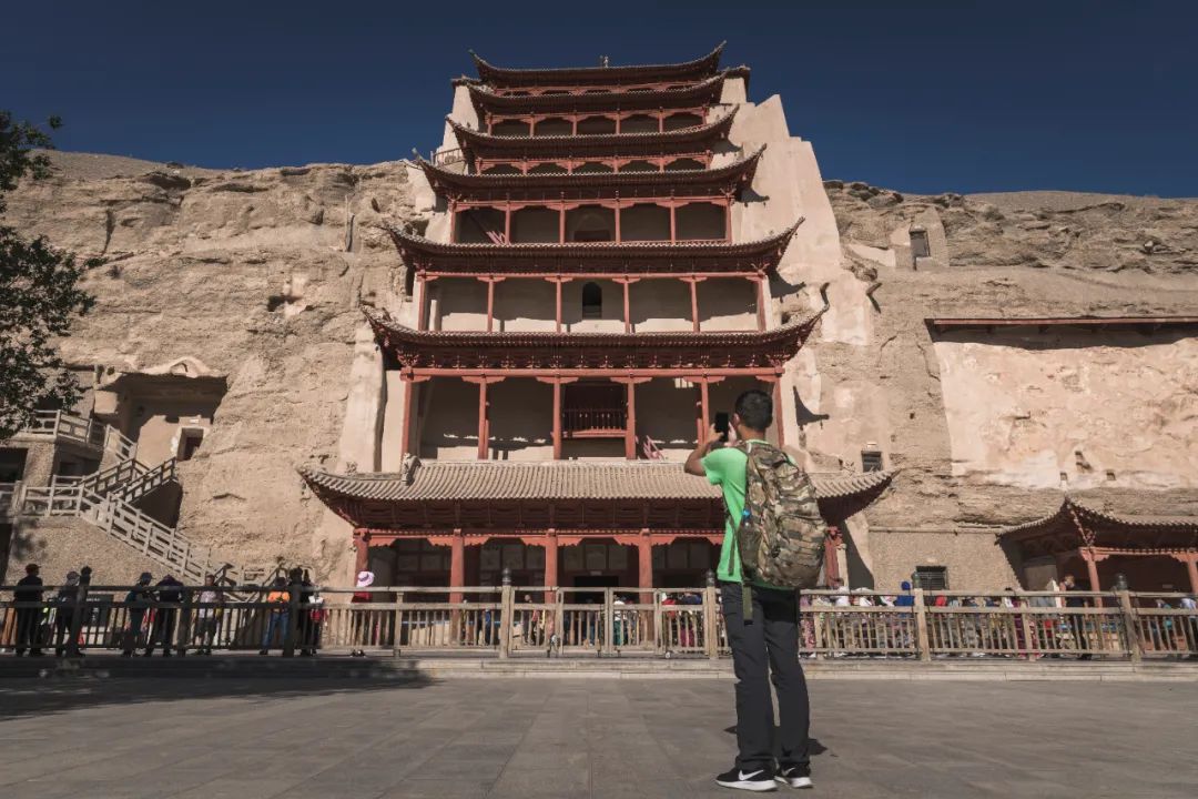 敦煌为什么会是佛教圣地,敦煌为什么能闻名世界