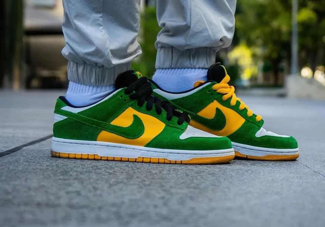 YEEZYBOOST350V2「白斑马」，NikeSBDunk「Buck」即将复刻