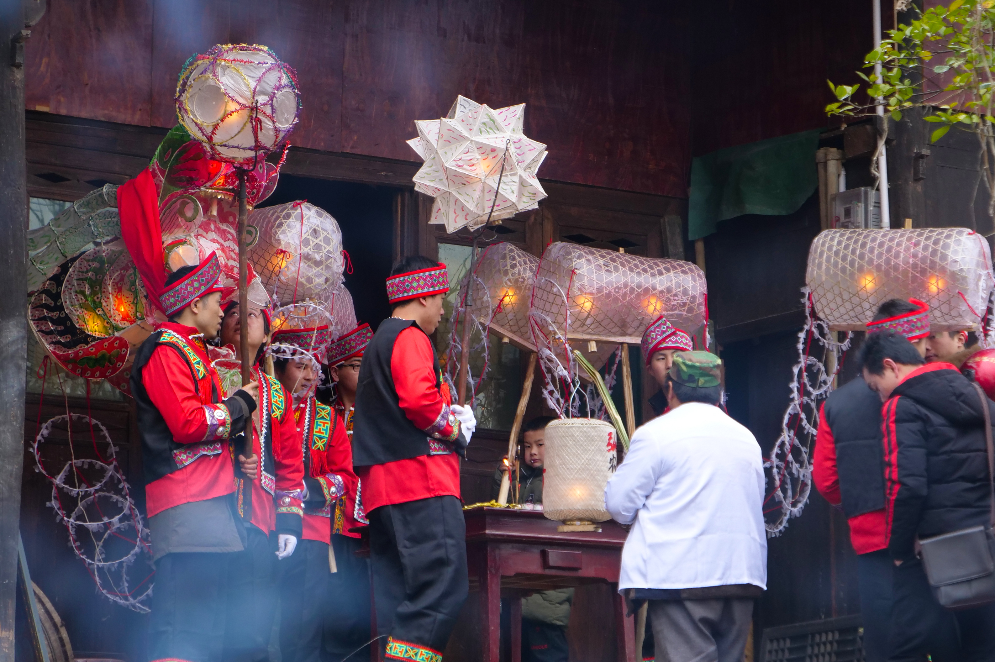 龙脑袋,龙脑袋配色