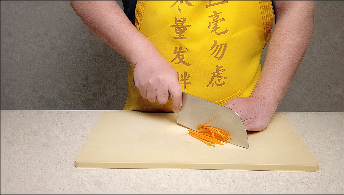 黑木耳跟什么菜炒排便最快,木耳和什么菜最好健脾