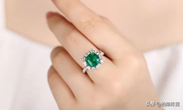 5克拉祖母绿戒指价格表,哥伦比亚祖母绿戒指图片