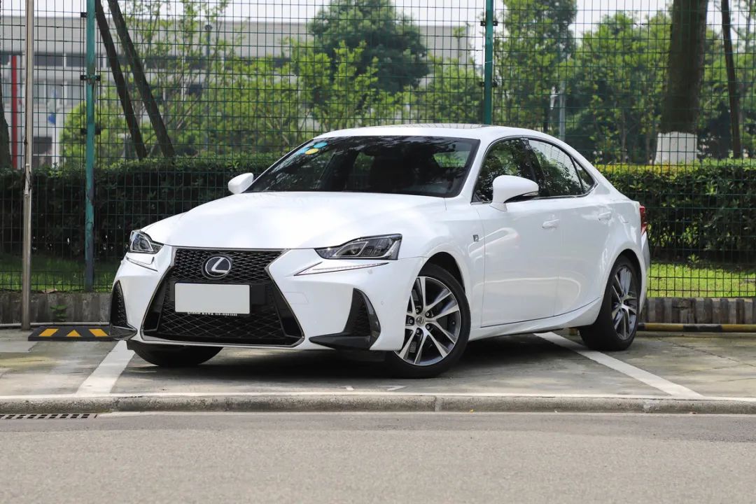 小伙捡漏竟买到满配RS6，美系车油耗增多该如何解决