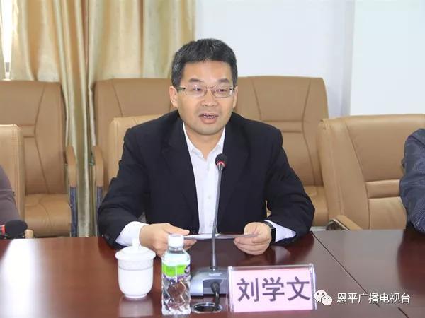 省级专家到家门口扶贫义诊,医疗专家下基层医院对口帮扶