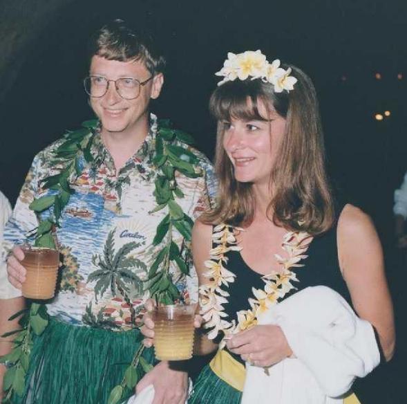 比尔盖茨传奇一生,比尔盖茨的一生经历详细