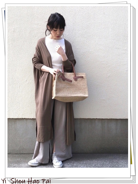 米色裤子穿搭夏天,春季米色裤子怎么搭配上衣