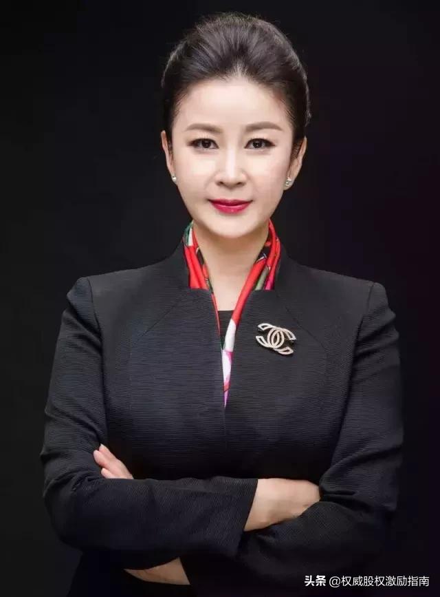 重庆刘一手创始人刘梅资料,刘一手火锅创始人刘梅抖音号