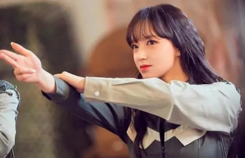 杨超越鞠婧祎照片,鞠婧祎和杨超越照片