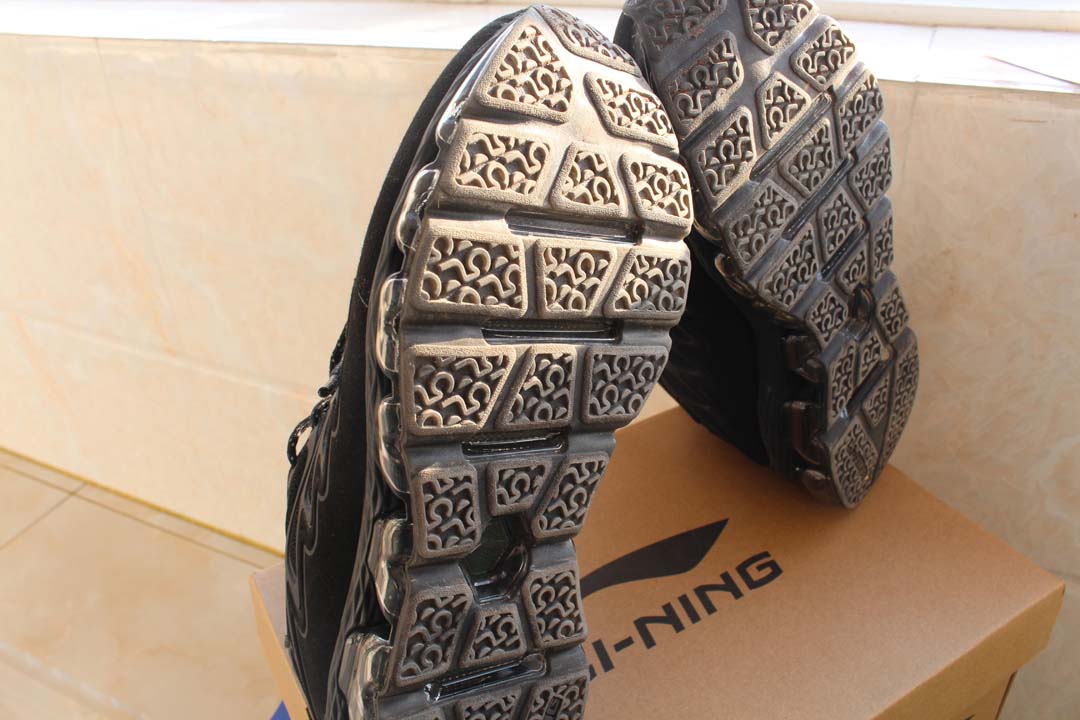 跑鞋入门推荐400元左右耐穿,适合跑步新手入手的跑鞋经济实惠