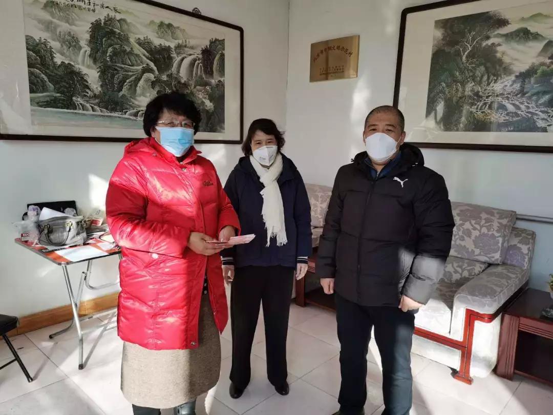 众志成城抗击疫情爱心捐赠暖人心,同舟共济抗疫情爱心捐助暖人心