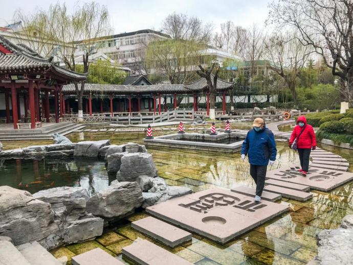 济南天下第一泉风景区开放首日,带你们“云逛”趵突泉、五龙潭……