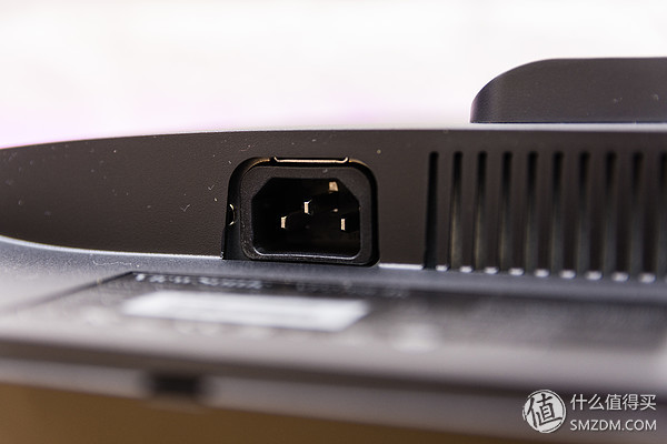 屏幕细腻的显示器,优派vp27804k显示器怎样