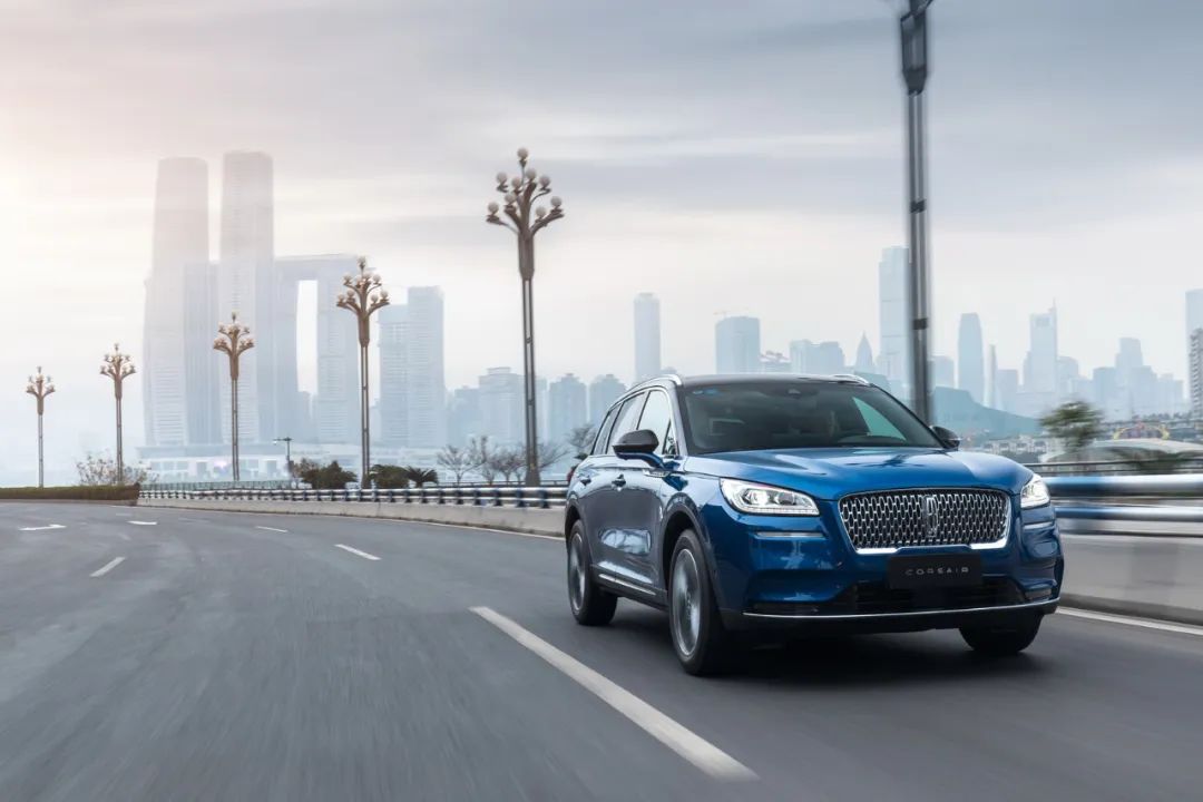 撕掉标签,是迈向高能人生的第一步