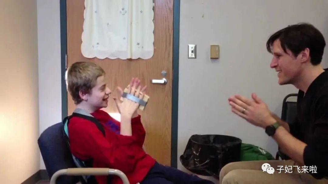 璋堣皥闊充箰瀛︿範缁忓巻,璋堣皥闊充箰缃戠粶鍩硅鐨勬敹鑾峰拰浣撲細