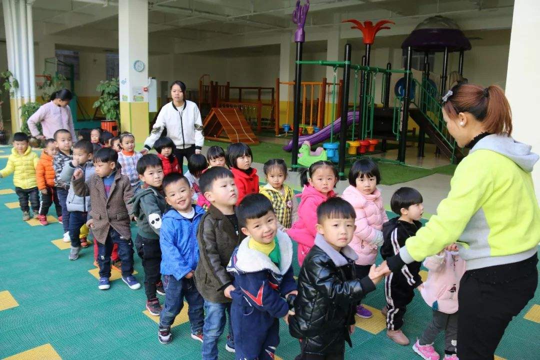 公立幼儿园不让孩子上学怎么处理,公立幼儿园可以春季入学么