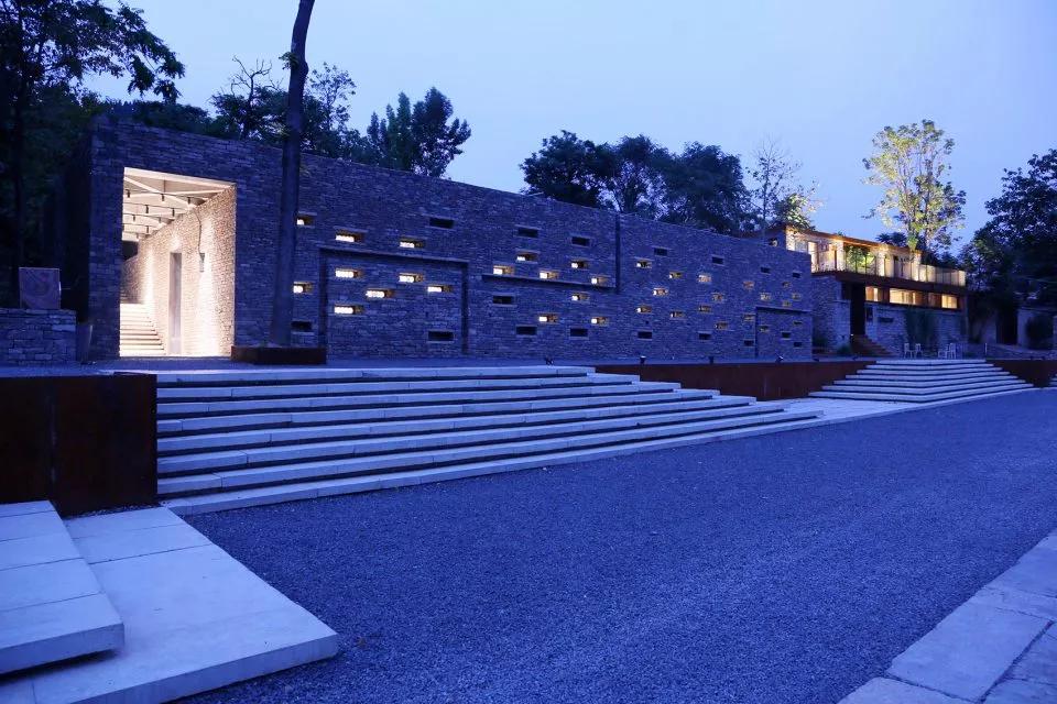 建设最美乡村图片,用泥土打造家园