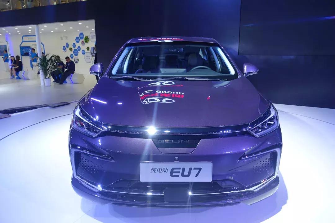 成都车展新能源车型谁领风骚,成都车展新能源汽车有哪些车