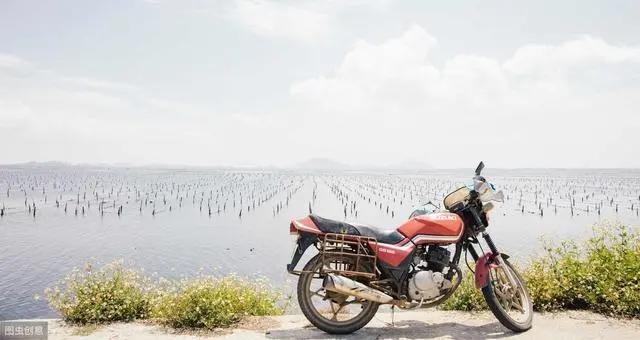 10000到15000可买的跨骑摩托车,五羊本田10000以内跨骑哪一款实用