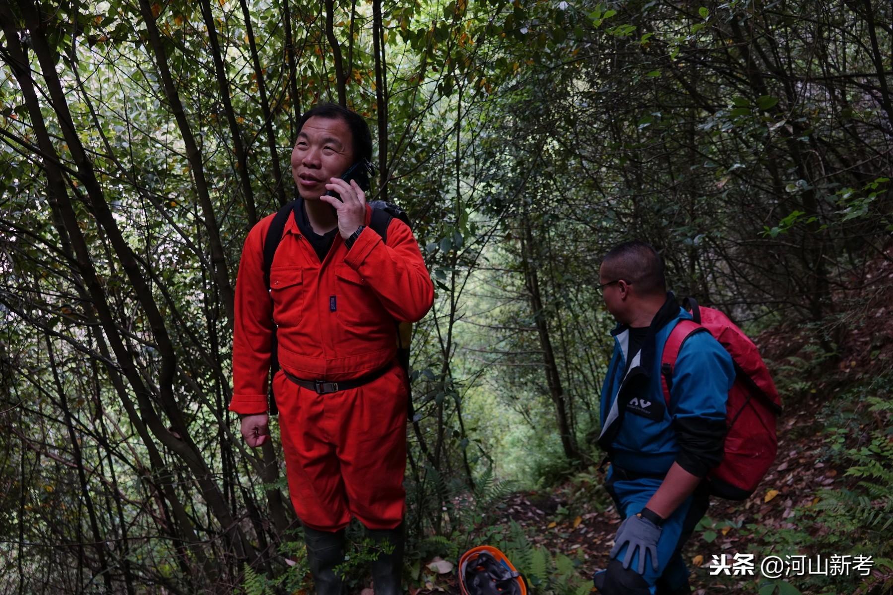 探险中国天坑视频,专家探险贵州神秘天坑完整版视频