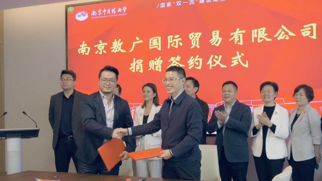 爱心传递寒冬送温暖活动圆满结束,开展春节送温暖送爱心活动