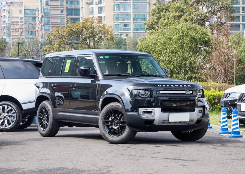 路虎卫士极光价格,好不好看路虎极光